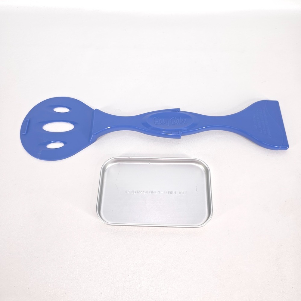 BLUE Hasbro Easy Bake Ultimate Oven Replacement Pan & Pusher Spatula Combo Tool
